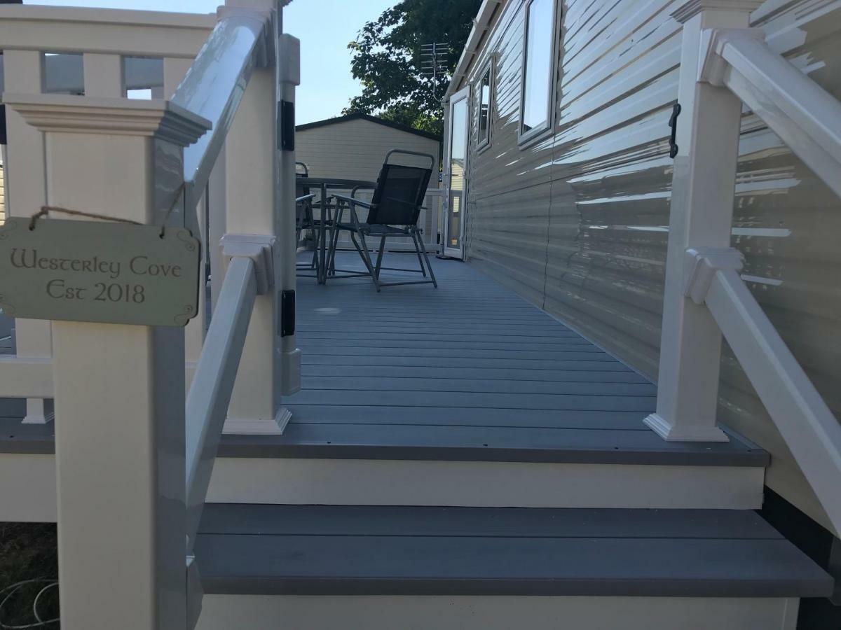 Hotel Westerley Cove Lymington Esterno foto